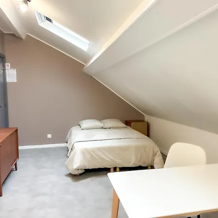 B7 Centre Disneyland Apartment