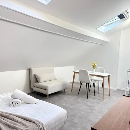 B7 - Centre-ville - Proche Disneyland Appartement *